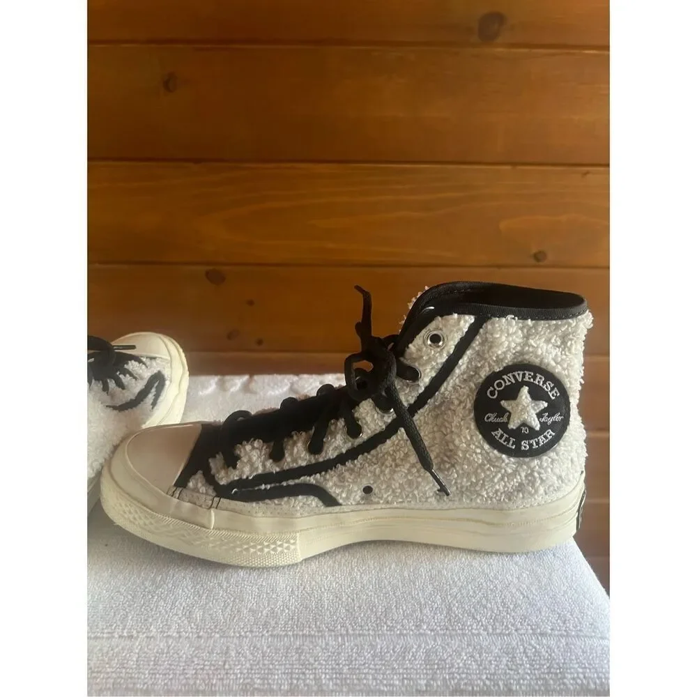 Converse Unisex Chuck Taylor 70 Varsity Hi  Womans Sz 7.5